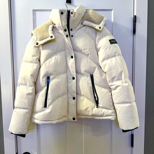 LIKE NEW Roxy Puffer Coat- WARM!